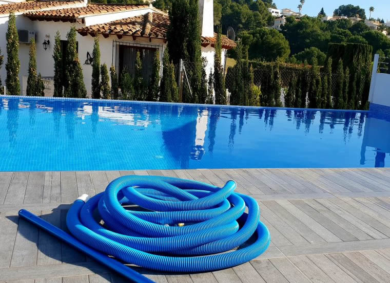 Limpieza de Piscinas